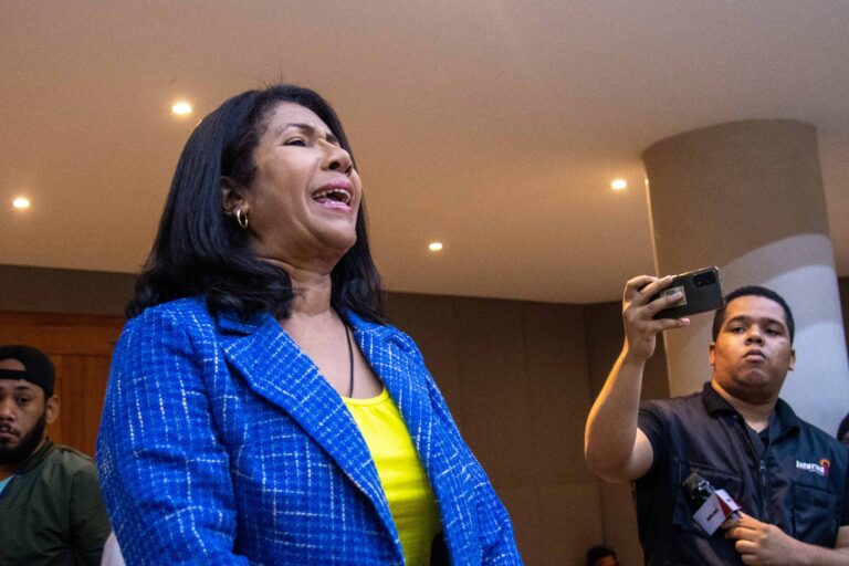Alcalde Manuel Jiménez somete a la justicia al presidente de los regidores de SDE