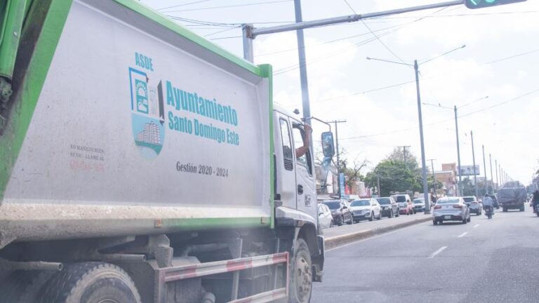 Alcaldía de Santo Domingo Este ha comprado 114 camiones con inversión de RD$790 millones