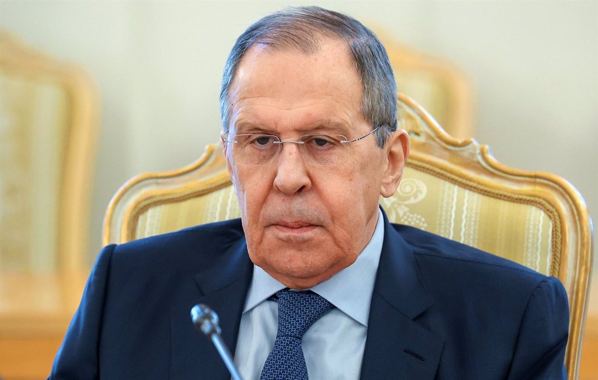 Lavrov: Si Occidente quiere resolver el conflicto de Ucrania en el campo de batalla, entonces se resolverá en el campo de batalla