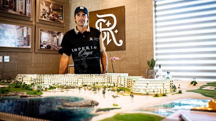 Hotel St. Regis Cap Cana impresiona a Nacho Figueras, el mejor jugador de polo del mundo
