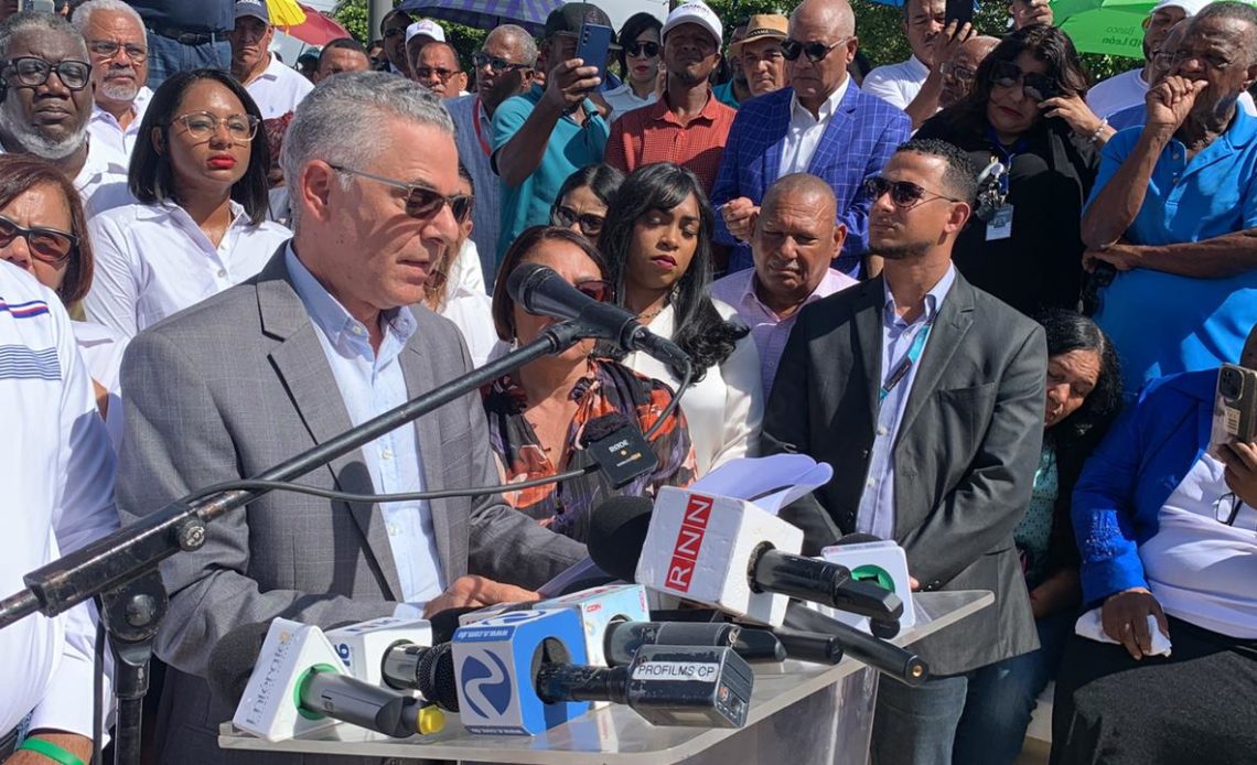Manuel Jiménez se rehúsa a reconocer triunfo de Astacio; apoyará reelección de Abinader