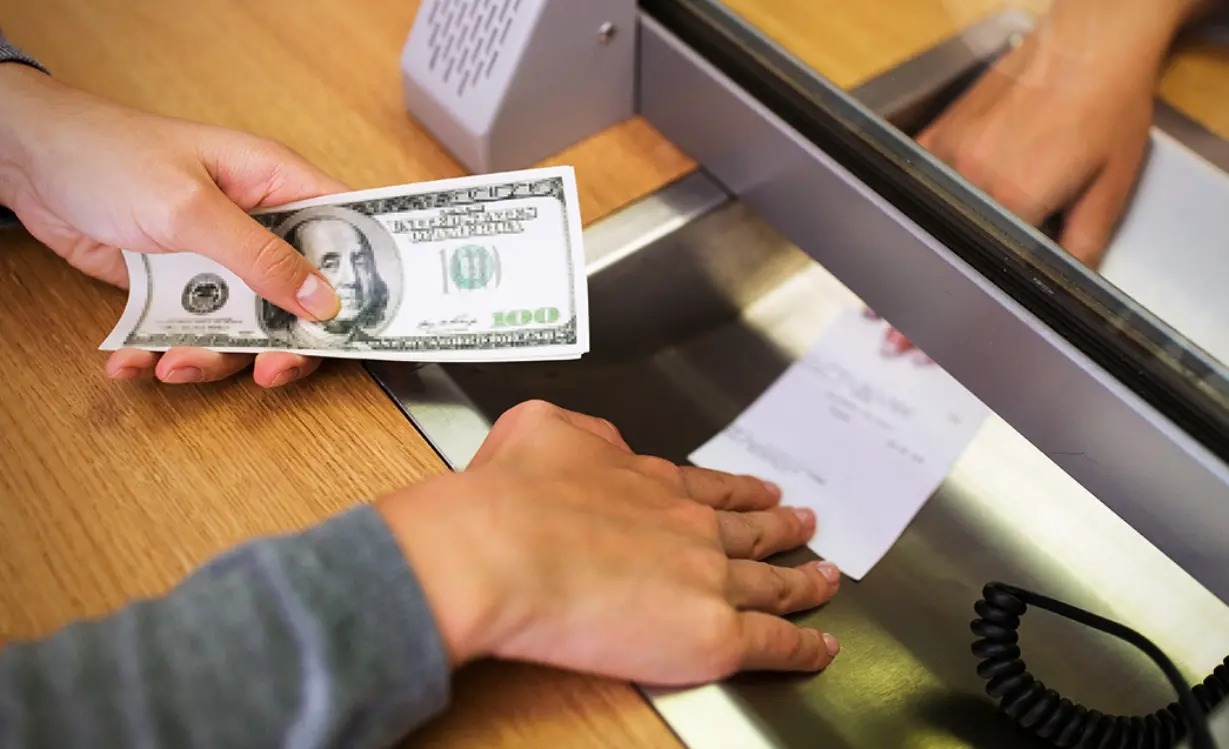 Banco Central: Remesas superaron los US$8,400 millones en enero-octubre