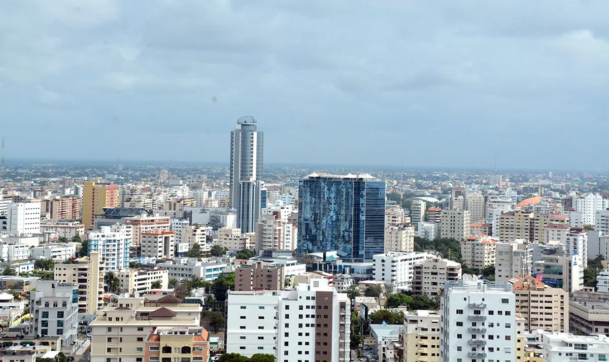 CREES: PIB real ha aumentado 5.2 veces, el gasto real 15.3