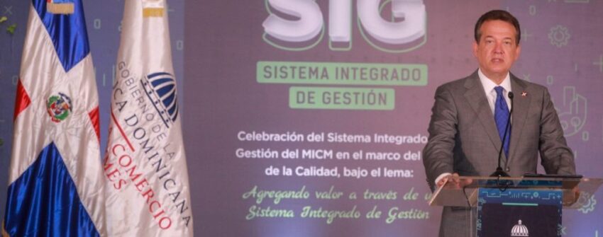 "Logro Continuo: El MICM Renueva Certificación ISO 9001:2015 por Tercer Año Consecutivo"