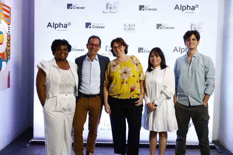 Alpha Inversiones aupicia la exposición Fragmentos