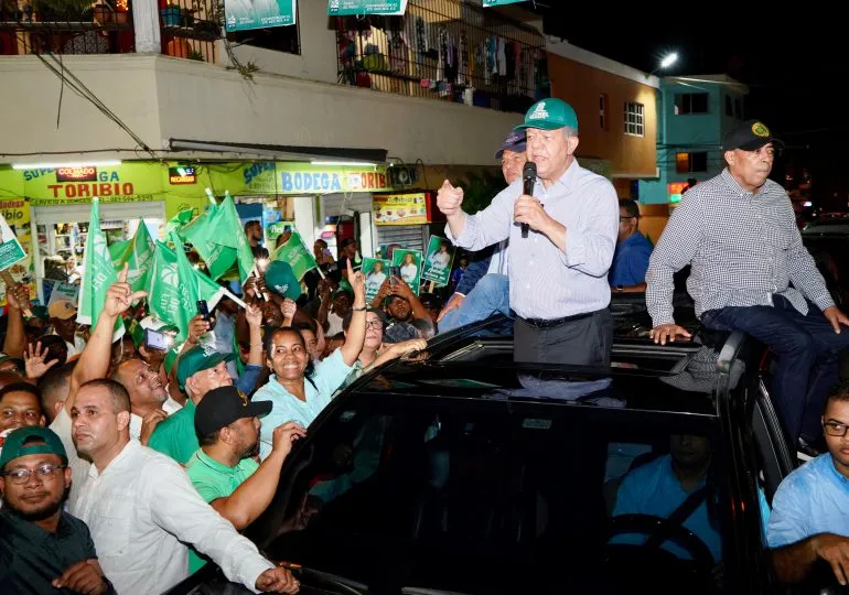 "El pueblo dominicano ha reconocido que estamos viviendo un retroceso", asegura Leonel Fernández