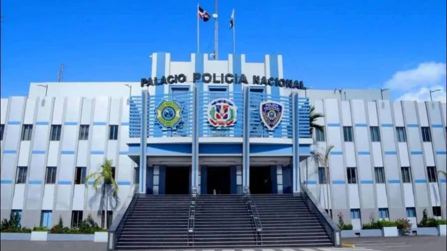 La Policía promete "sanción" contra el agente que le cayó a palos a un hombre