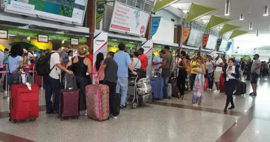 Se incrementa llega de pasajeros por el AILA