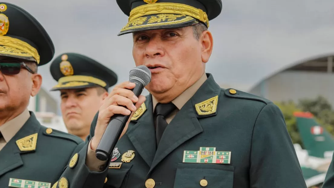 Excomandante de Perú carga contra Boluarte por remoción "abrupta e ilegal" de mandos policiales