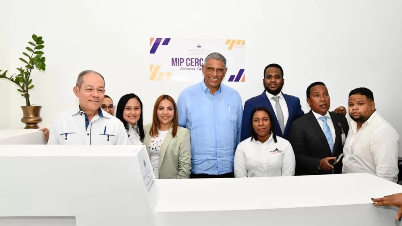 Interior y Policía inaugura oficina regional en La Romana; anuncia apertura en Azua y el exterior
