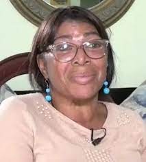 Mujer demanda con millones PGR y DNCD