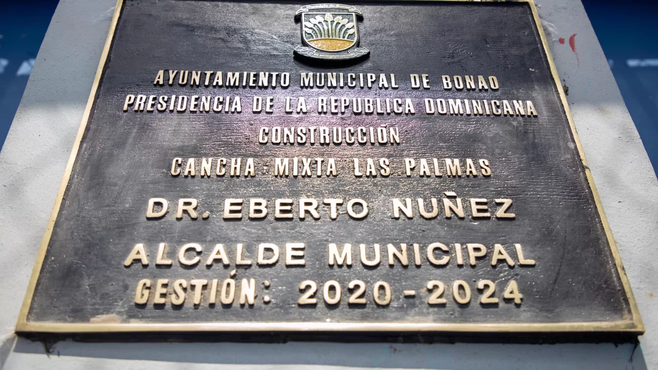 Presidente Abinader inaugura matadero municipal y la cancha Las Palmas en Bonao