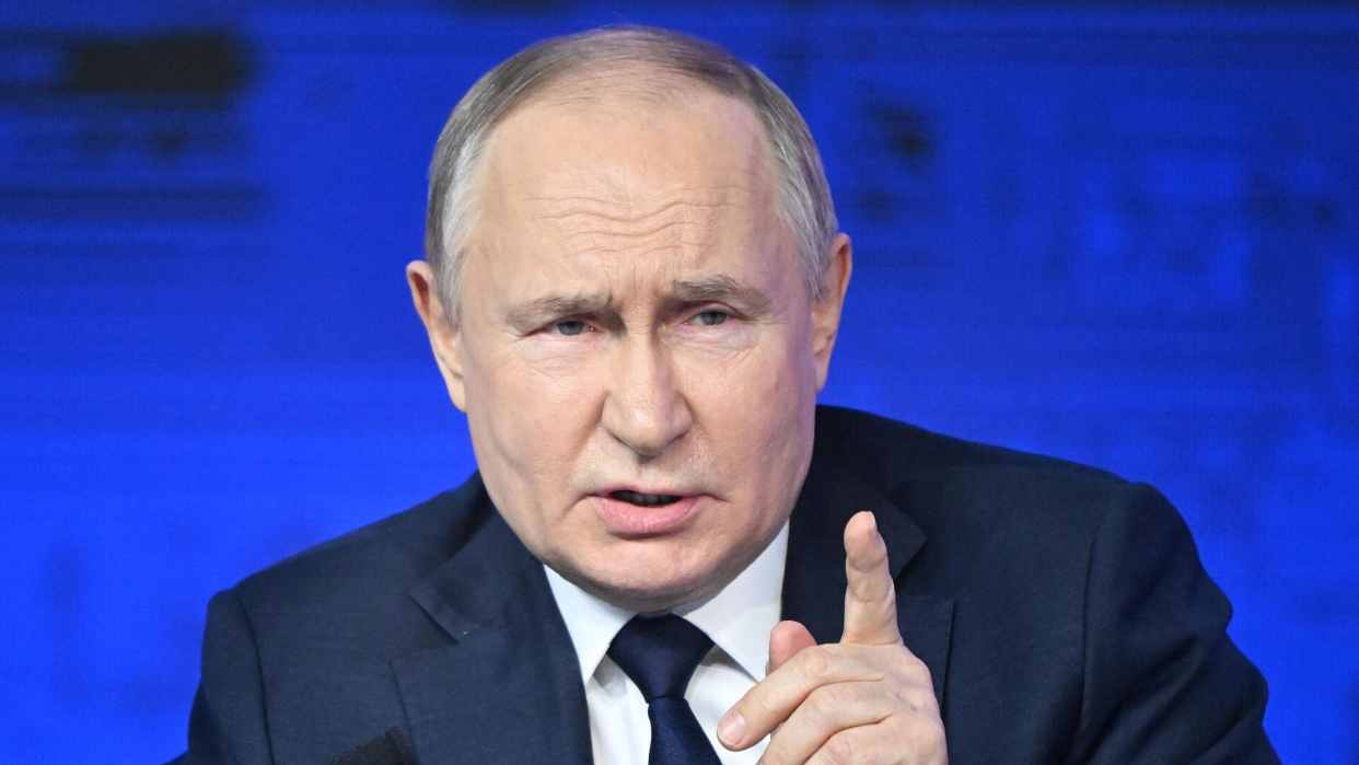 Putin: El avión Il-76 con los prisioneros ucranianos fue derribado por un sistema estadounidense Patriot