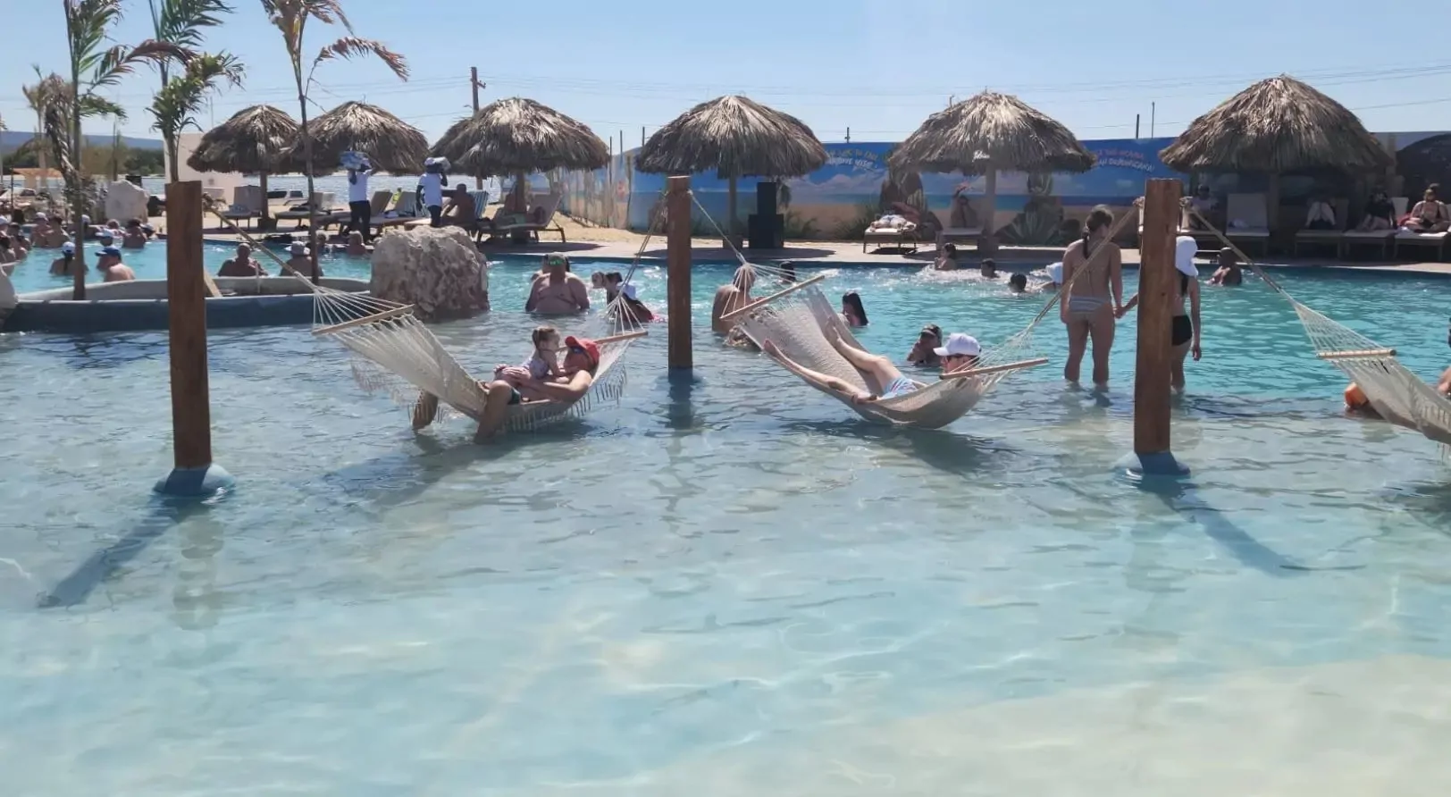 Playa artificial es un atractivo en Cabo Rojo