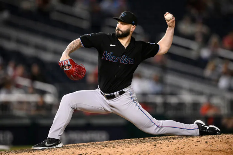 Tanner Scott gana a los Marlins último fallo de arbitraje salarial; jugadores terminan 9-6