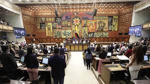 El IVA subirá en Ecuador: el Parlamento no logra los votos para evitar el aumento del impuesto