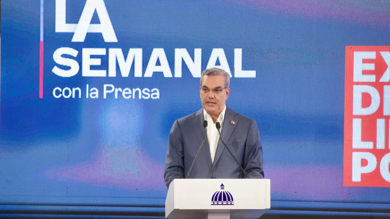 Presidente Abinader destaca que embarazos en adolescentes disminuyeron 9,000 casos menos en 2023, respecto al 2019