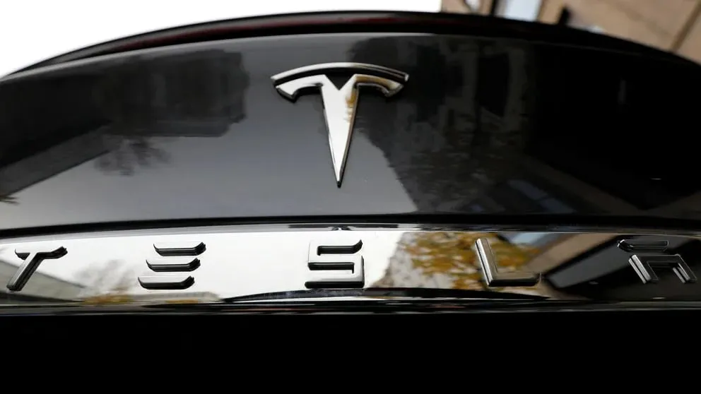 Cuál es el vehículo Tesla más caro del mercado