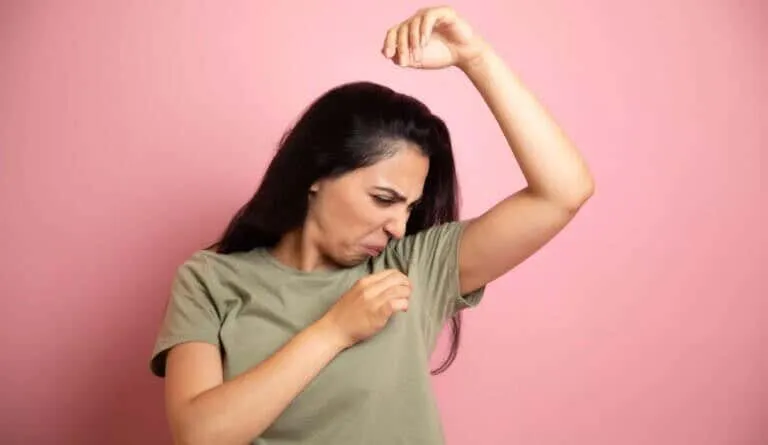 Consejos para quitar el mal olor en las axilas