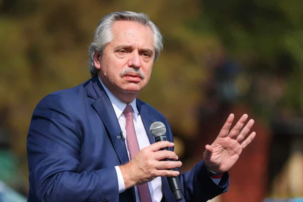 Alberto Fernández acudirá como veedor a las elecciones en Venezuela
