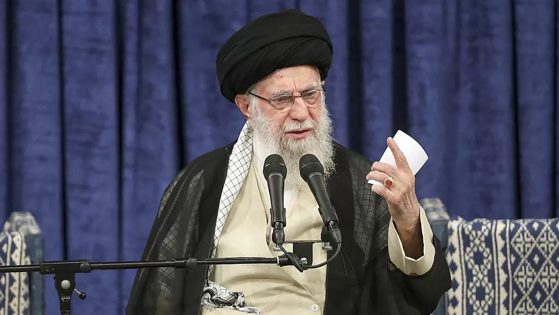 El líder supremo de Irán ordena un ataque directo contra Israel