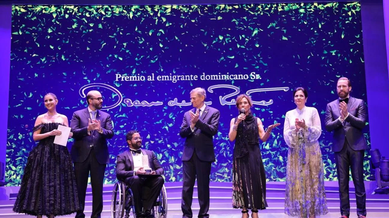Mirex llama a postular a dominicanos en el exterior para sexta edición del Premio al Emigrante Dominicano Sr. Oscar de la Renta