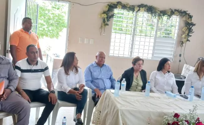Santa-Ana-Senadora-650x400