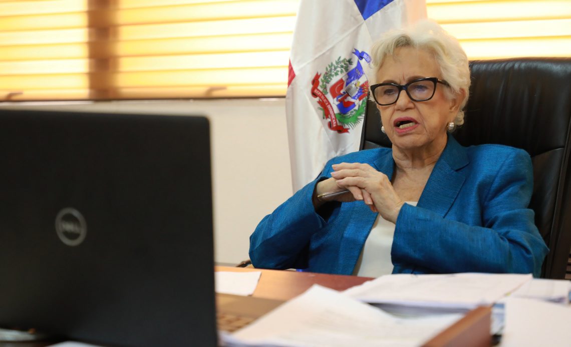 Abinader llamó a doña Milagros para pedirle que le entregue la lista de los funcionarios que no han presentado bienes