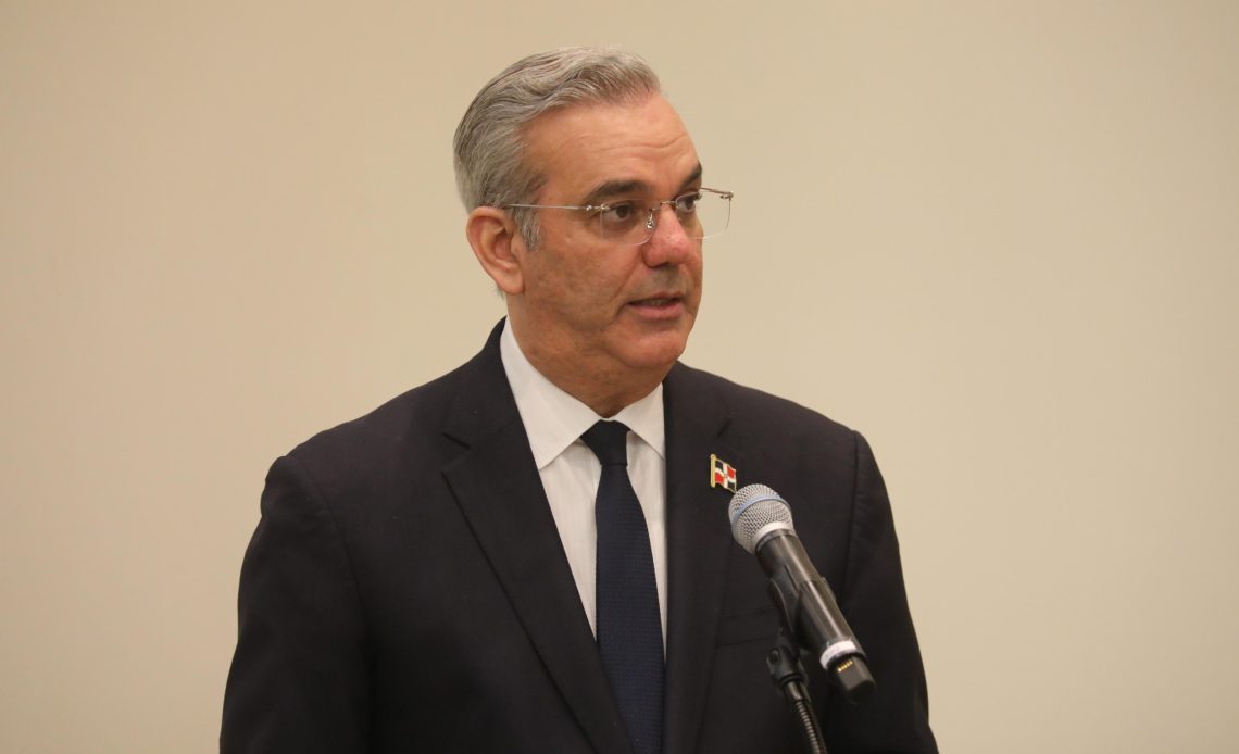Este Gobierno invierte de manera sostenida en educación, afirma el presidente