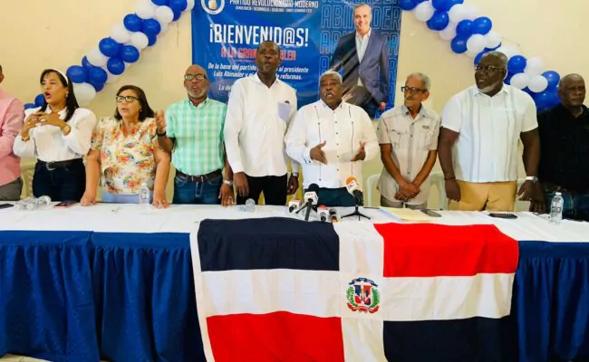 Descontento en las bases del PRM por cancelaciones masivas en nueva gestión