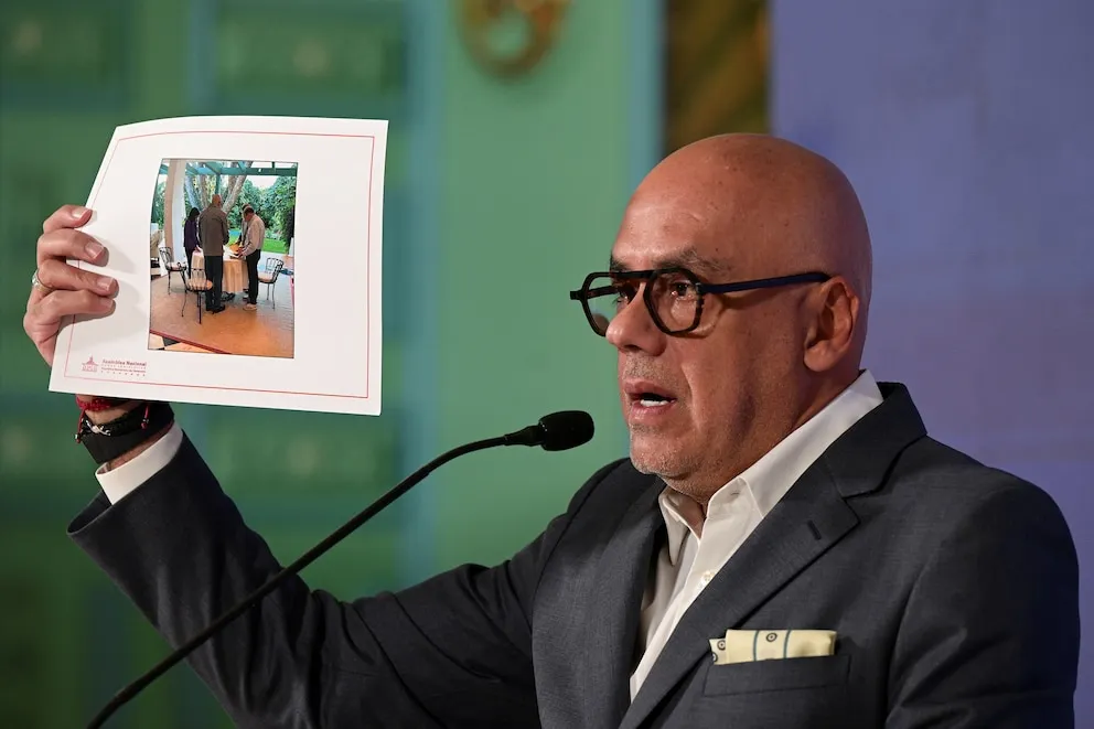 La oposición venezolana rechazó la propuesta de diálogo del chavismo y exigió una negociación para la transición democrática