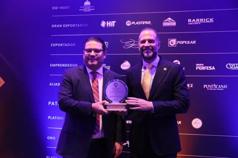 Adoexpo reconoce a la DGA por su servicio al sector exportador