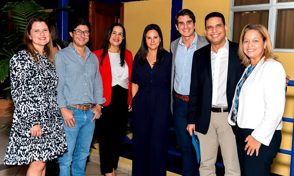 Inauguran la Sala de Teatro Laura Bertrán