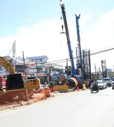 En Villa Mella claman facilitar trabajos del metro