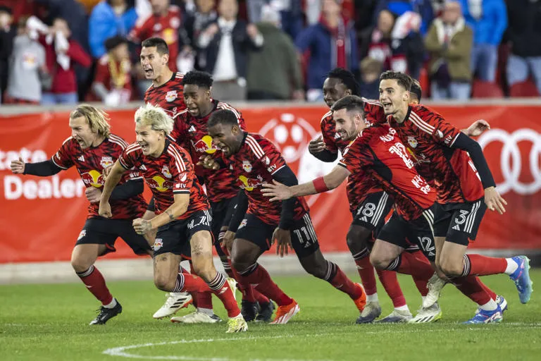 New York Red Bulls vence a Orlando City y buscará su primer título en la MLS Cup