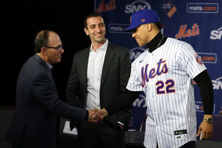 Dueño de los Mets de Nueva York les pone un reto a los fans tras haber fichado a Juan Soto