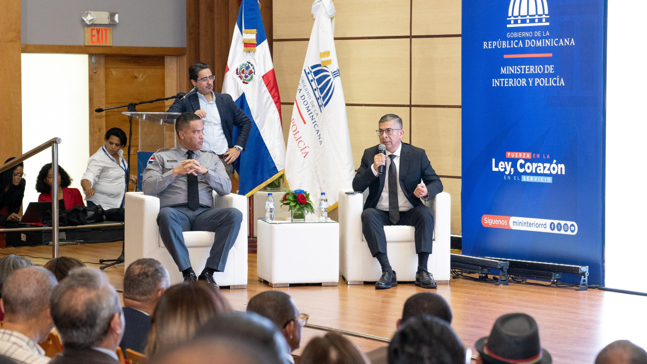 Interior y Policía realiza primer Foro Derechos Humanos y Seguridad Ciudadana