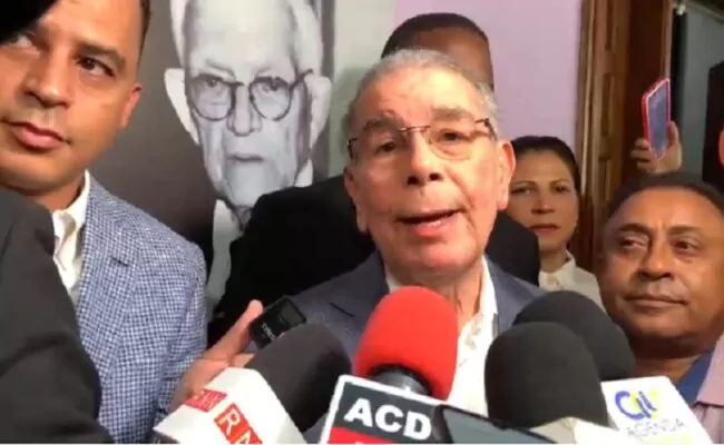 Danilo Medina asegura navidades están muy frías por escasez de recursos y falta de trabajo