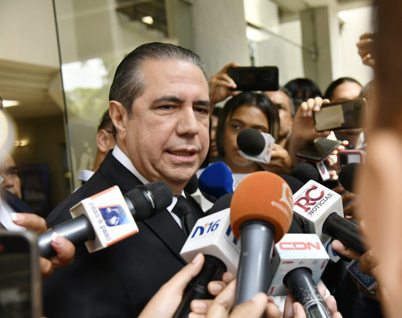 Francisco Javier sugiere a JCE una audiencia para ver sentencia sobre candidatos independientes