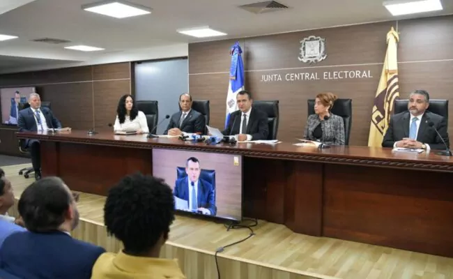 Junta Central Electoral ratifica a directores de Elecciones, Informática, Cédula, y Registro Civil