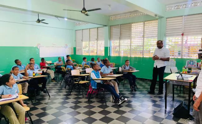 Sigue baja la asistencia de estudiantes en segundo día de clases luego de vacaciones navideñas