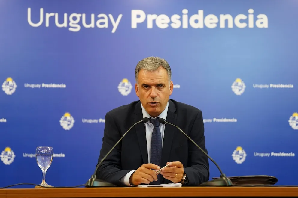 Yamandú Orsi reiteró que buscará tener “la mejor relación posible” con el gobierno de Javier Milei “por el bien” de Argentina y Uruguay