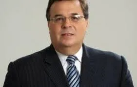 Pensando