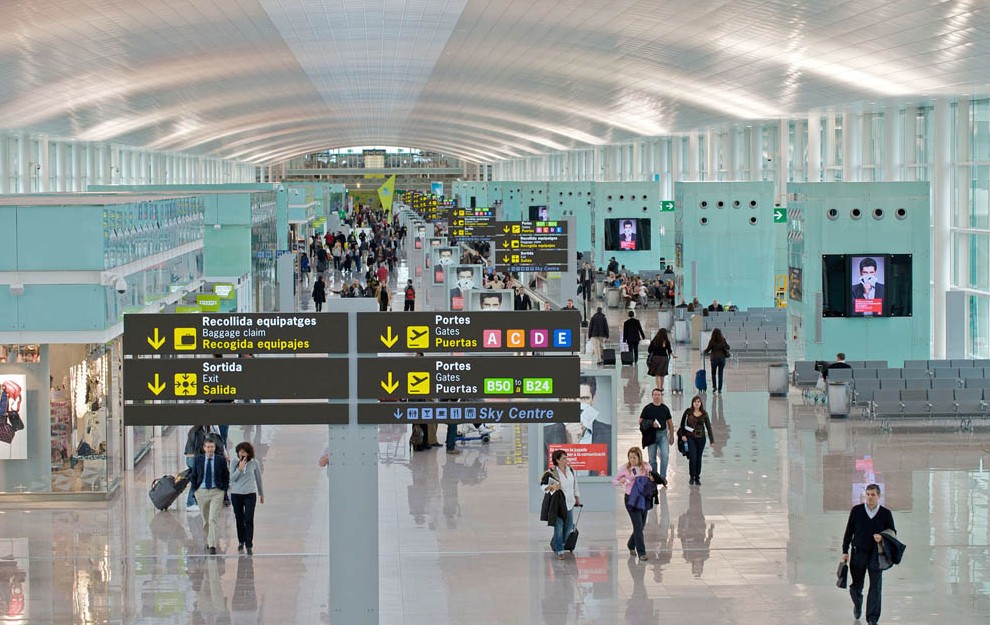 AENA registró casi 20 millones de pasajeros en el mes de enero, un 6% más