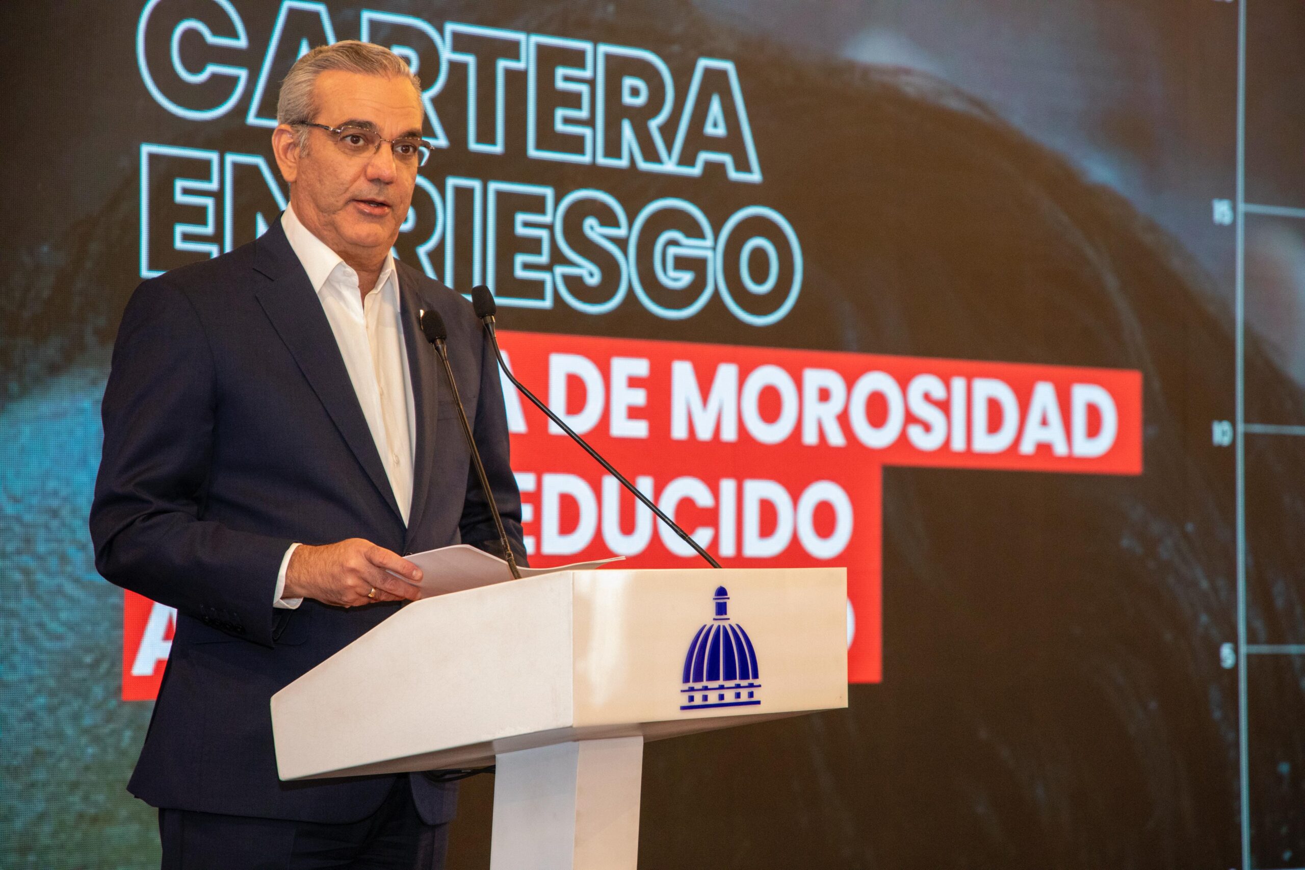 El presidente Abinader resalta el aumento de RD$ 4,163 millones en la cartera de crédito destinada a las micro, pequeñas y medianas empresas.