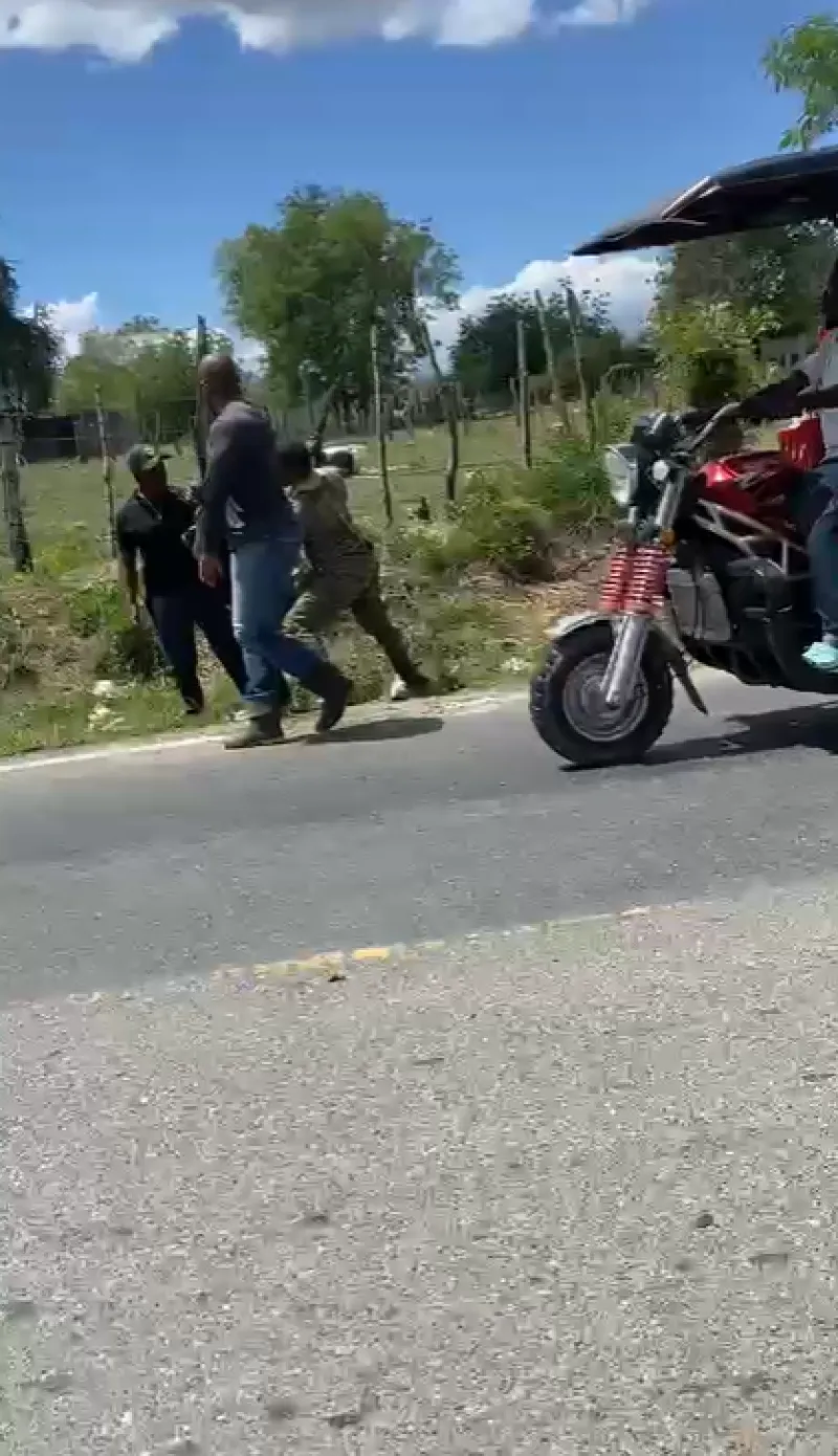 Haitiano intenta desarmar a miembro del Ejército en Dajabón