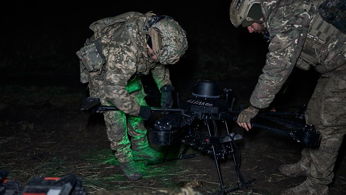 Misión cumplida: Un militar ruso herido en el pulmón pierde un pie pero sobrevive a seis ataques de dron.