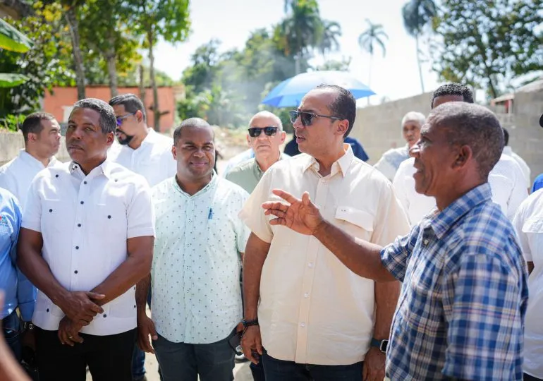 Director general de Pasaportes encabeza Gobierno en las Provincias en Santo Domingo Norte