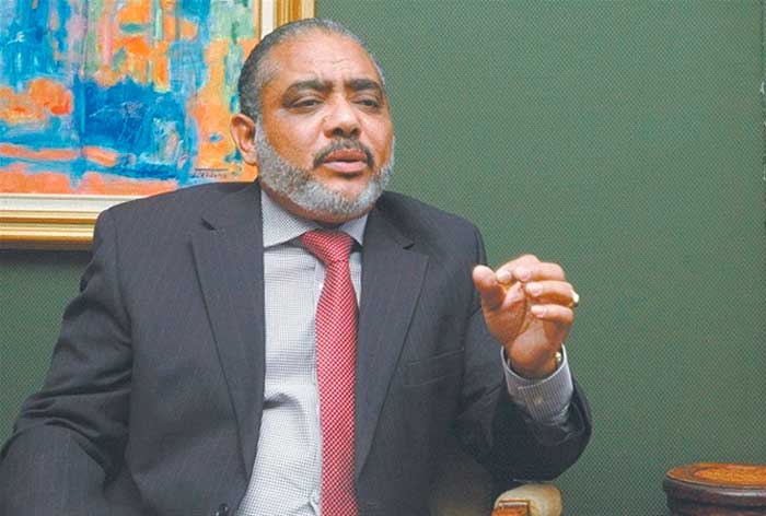 Expresidente del CODIA espera Ministro de Obras Públicas, Eduardo Estrella, no sea arropado por el "cartel del asfalto"