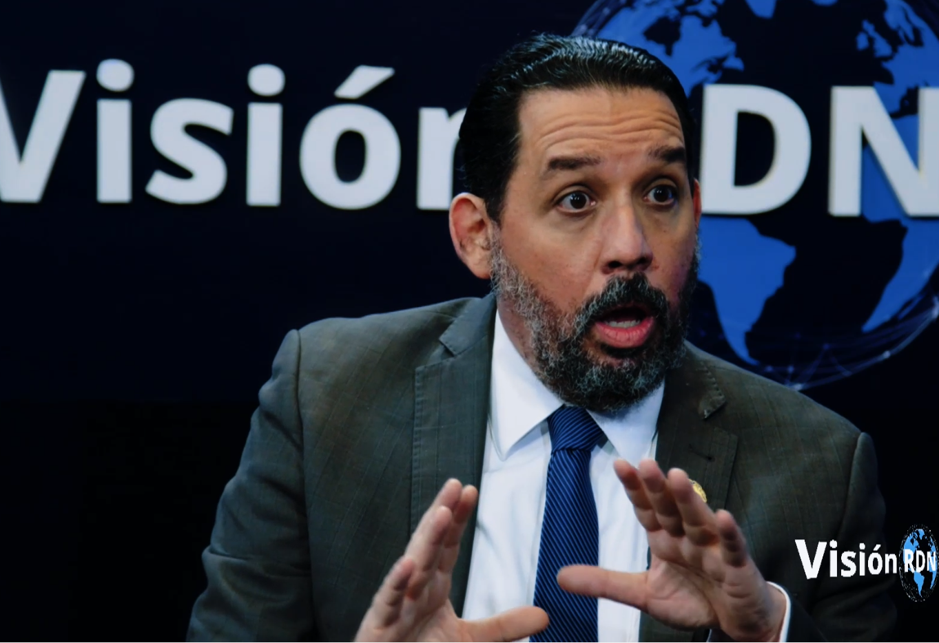 "Dueños de Jet Set ocultaron informes sobre riesgos del inmueble", afirma el Dr. Santelises Vila